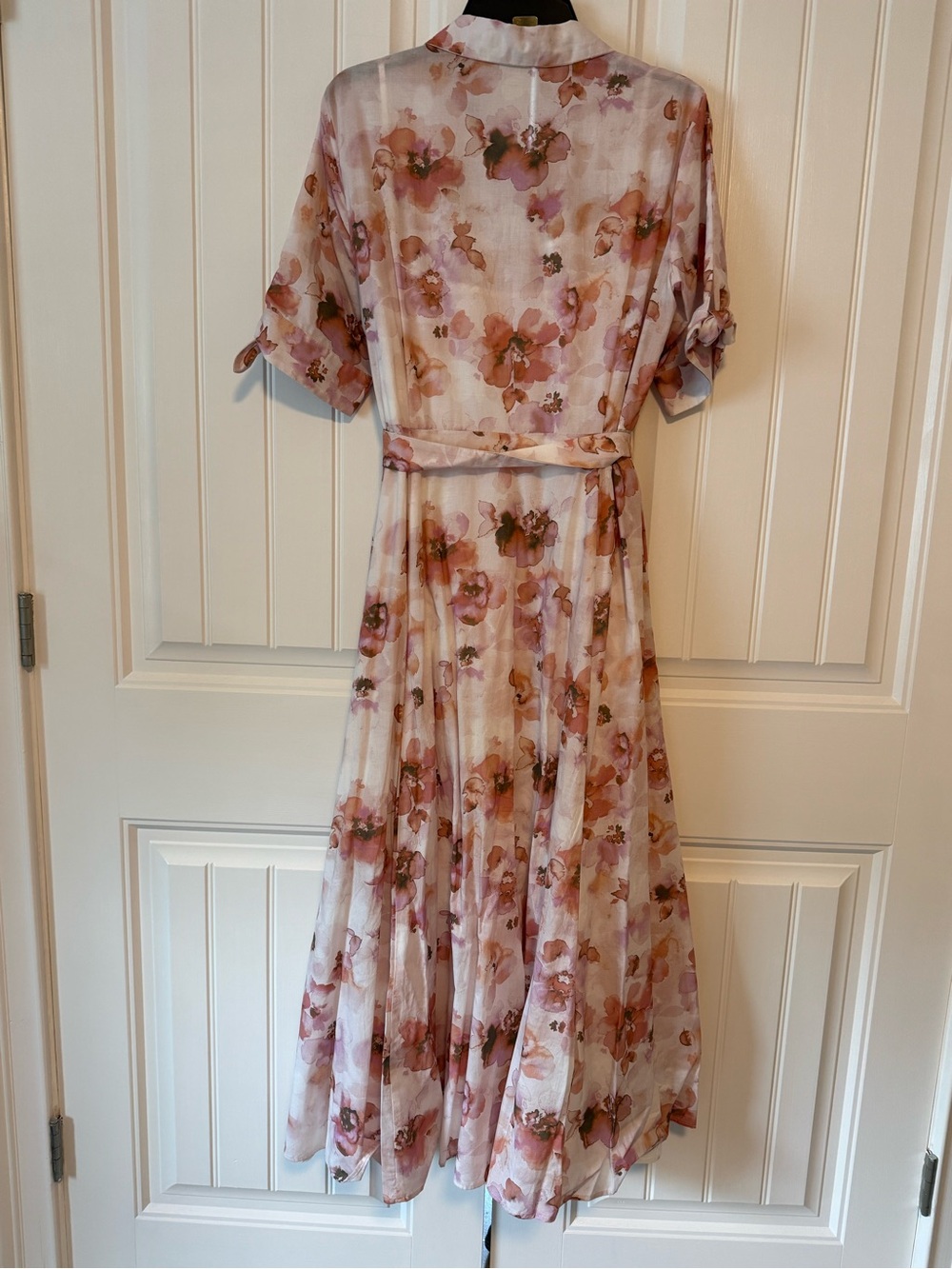 Calvin Klein Blush Floral Shirt-Collar Midi Dress - Picture 6 of 10